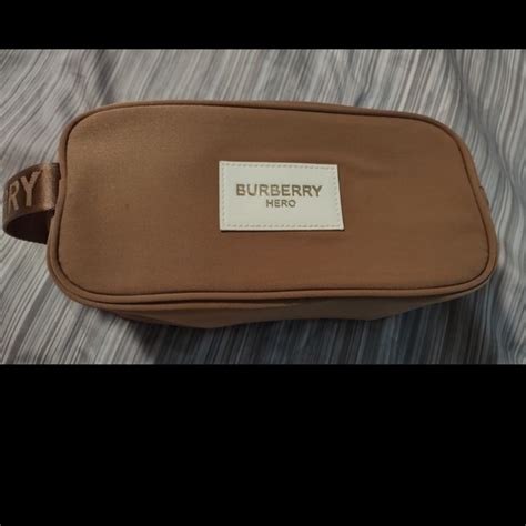 burberry hero bag